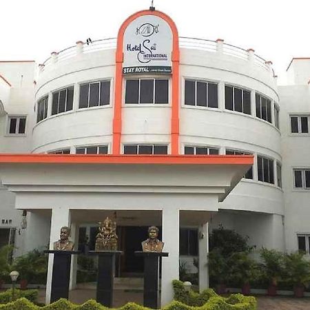 Hotel Sai International Rayagada Kültér fotó