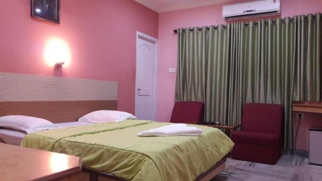 Hotel Sai International Rayagada Kültér fotó