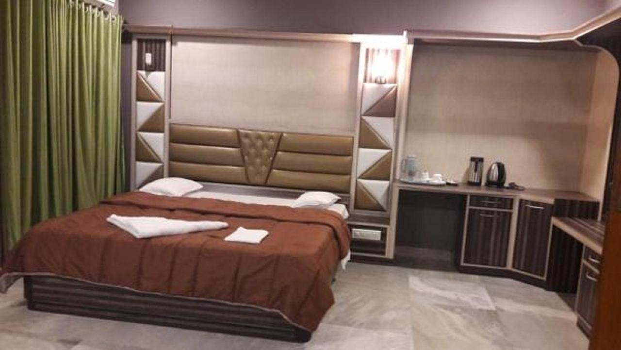 Hotel Sai International Rayagada Kültér fotó